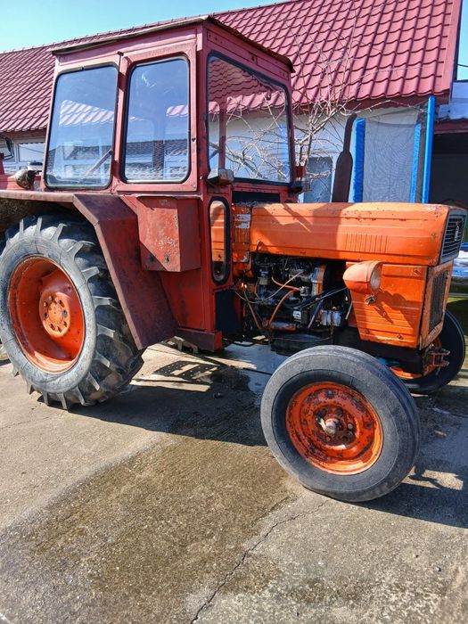 Tractor 445 de vanzare