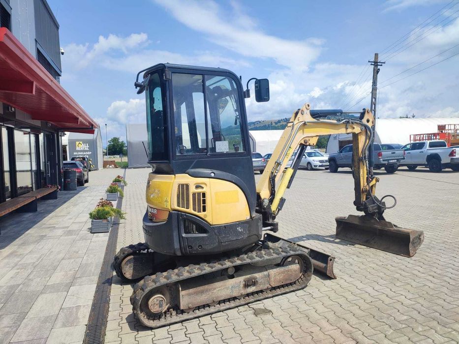 Miniexcavator Yanmar Vio25-4