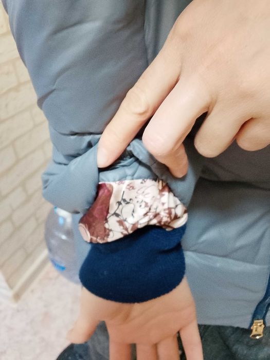 Зимняя куртка,серая