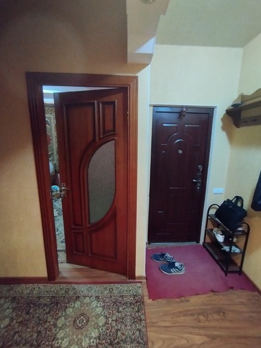 Продается 2-х комнатная квартира.