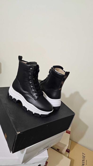 Ghete Guess marimea 38 - noi in cutie