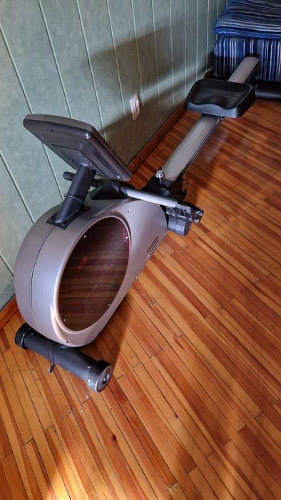 Продам Тренажёр гребля
