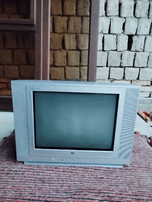 ELG kareyskiy flatron