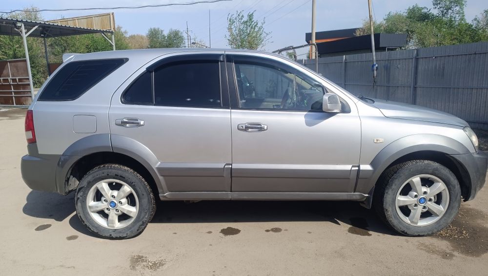 Киа саренто 2007