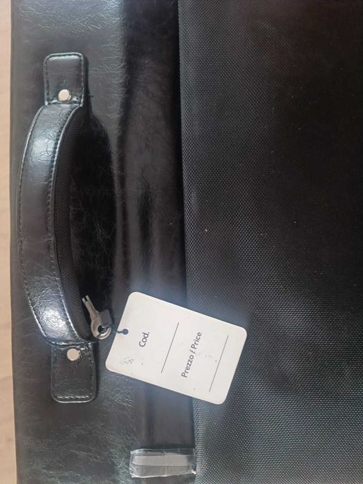 Geantă diplomat messenger Lab Pal Zileri - original - nouă, din piele