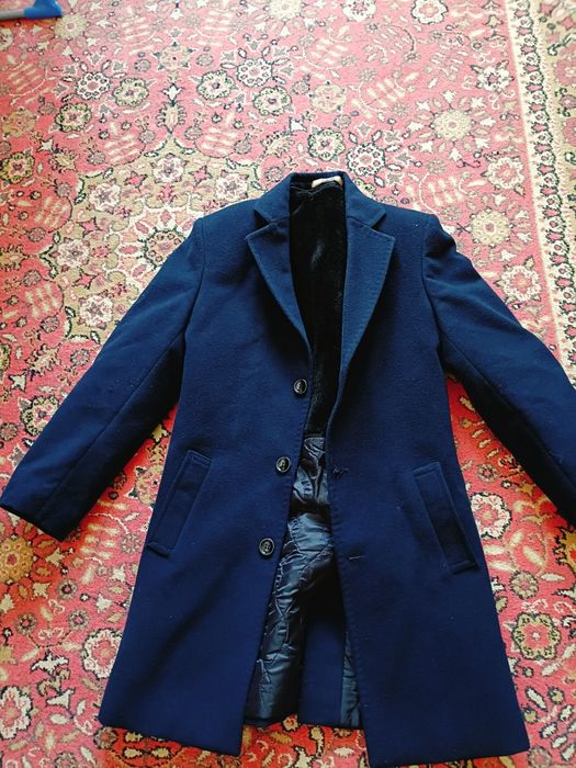 Продам пальто зима- осень