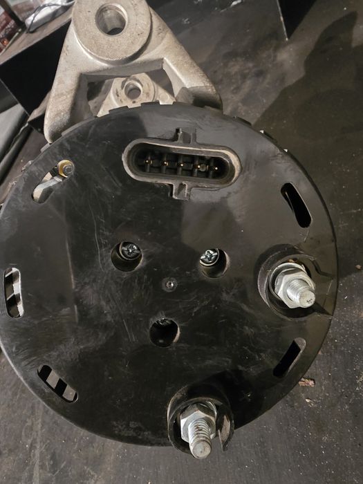 Продам генератор