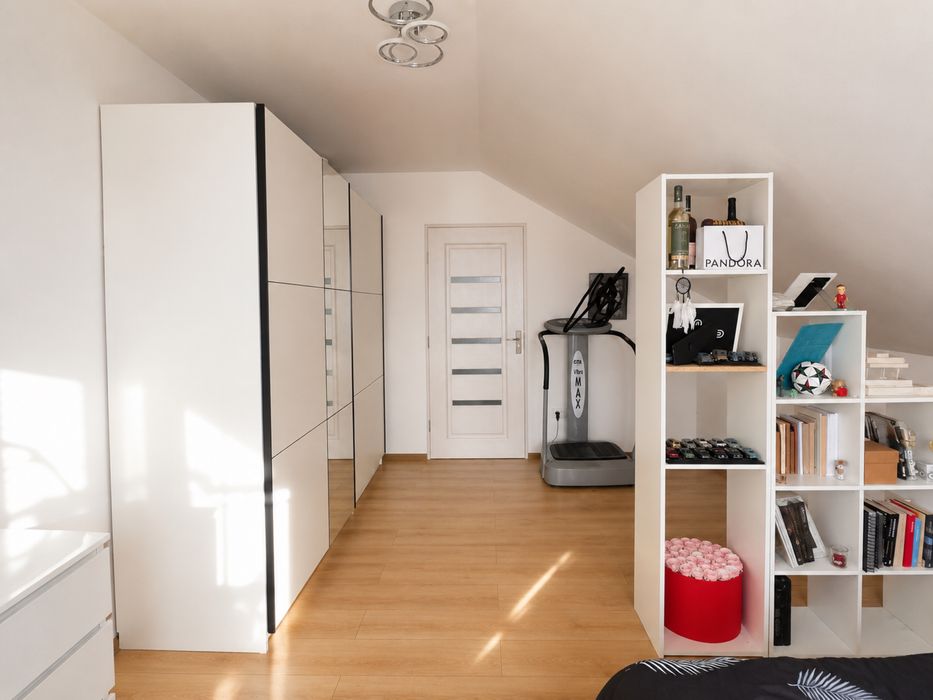Mutare imediată!   Apartament modern 2 camere, renovat recent, 52 mp – Burdujeni, Orizont