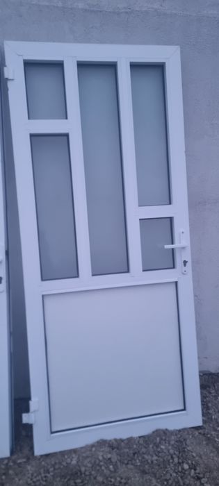 Uși termopan pvc si ferestre