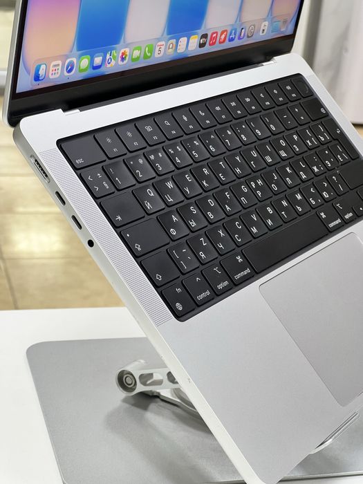 Macbook pro 14 | чип M4 pro | 24Gb озу