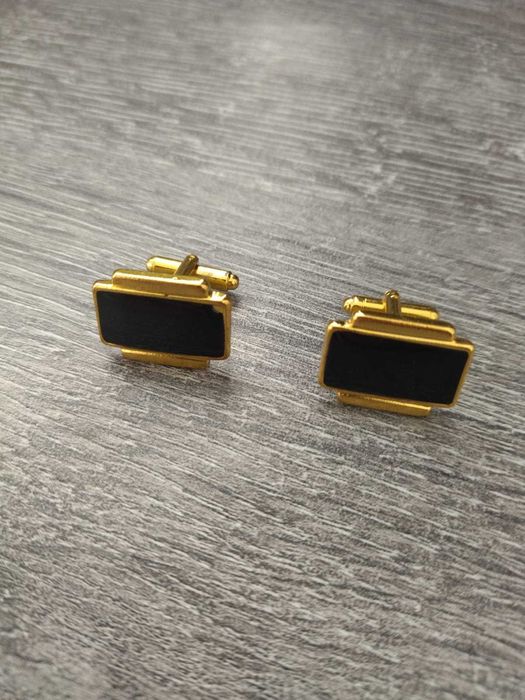 Запонки под костюм