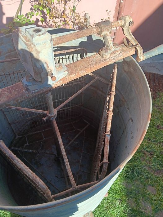 Vand centrifuga pentru stors miere albine