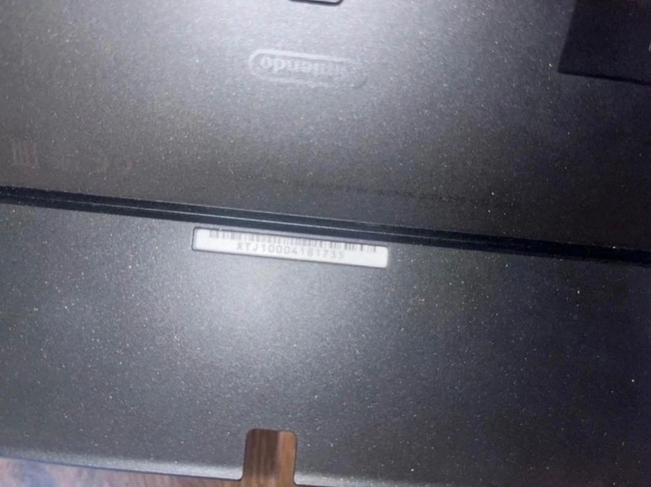 Nintendo Switch OLED alb + Zelda BOTW – Stare impecabilă