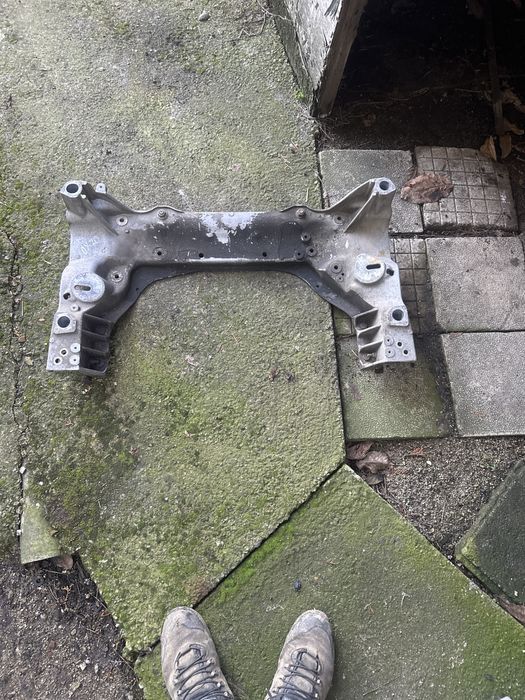 Преден мост/магаре infiniti fx/Qx инфинити fx30d след 2009г