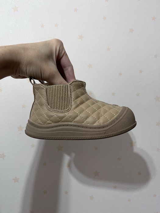 Ботиночки демисезонные