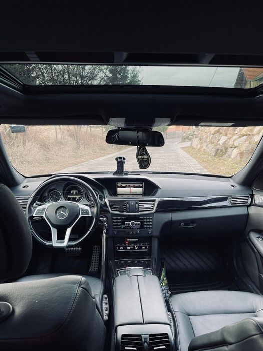 Mercedes-Benz E250 4Matic