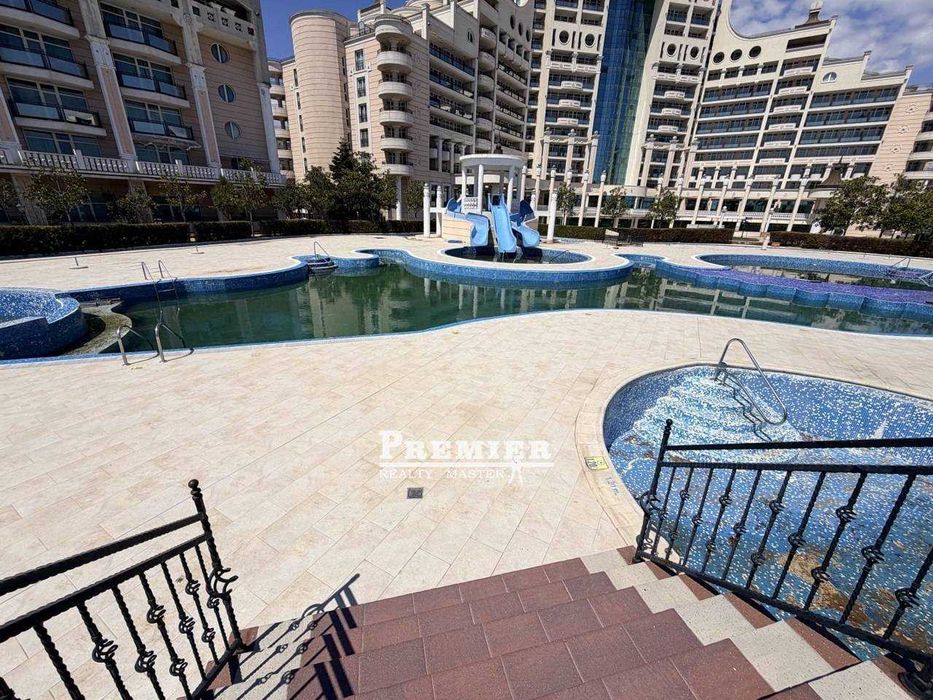Продава се Тристаен апартамент в Поморие - 112 кв.м за 478 €/кв.м - Снимка #5
