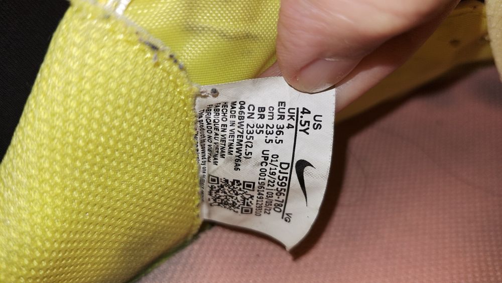 Стоножки 36.5 номер Nike