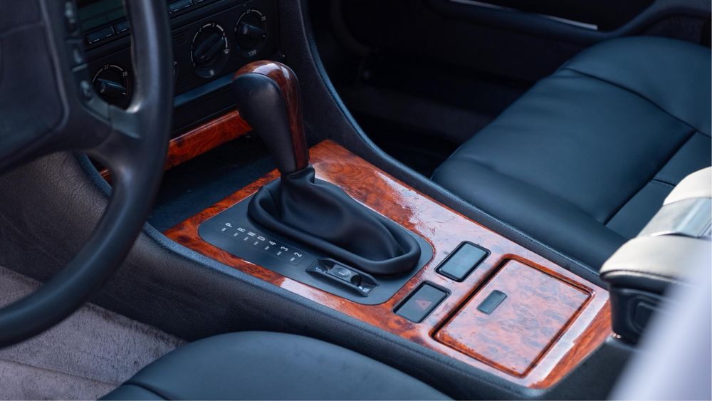 Продам BMW E38 730 M60 АКПП