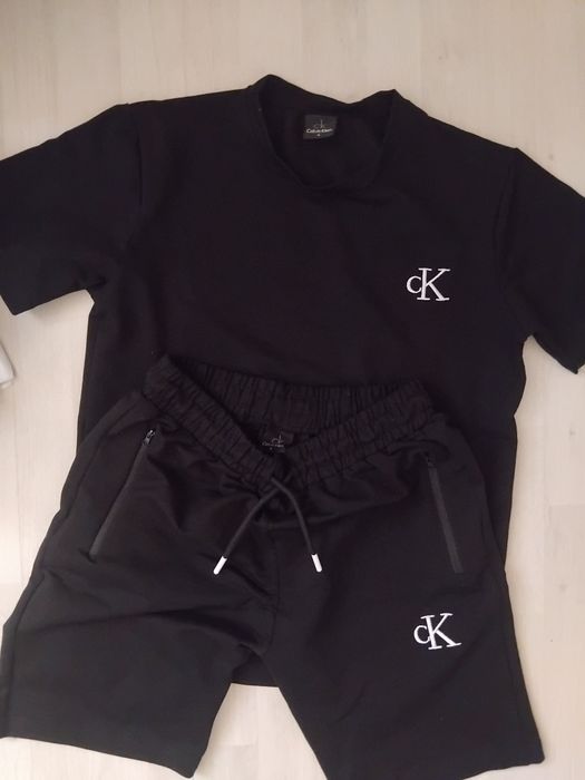 Compleuri baieti Nike Tech si CalvinKlein.