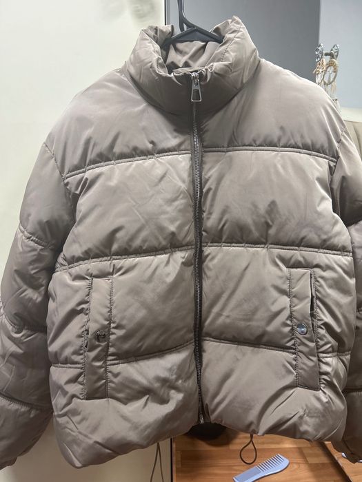 Продам куртку , размер s