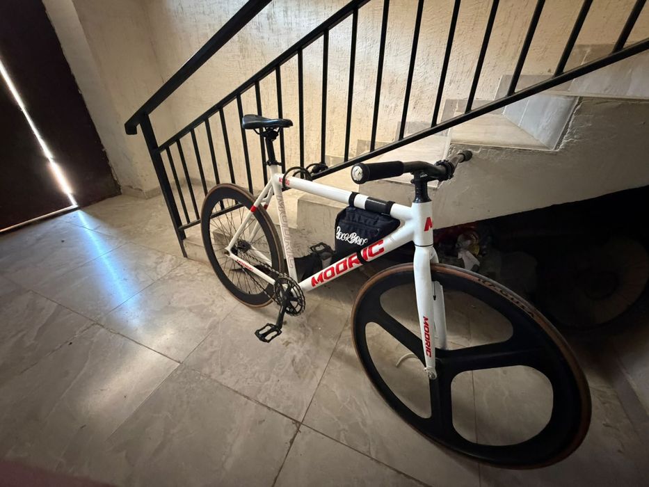 Продам Фикс:Modric Ms100