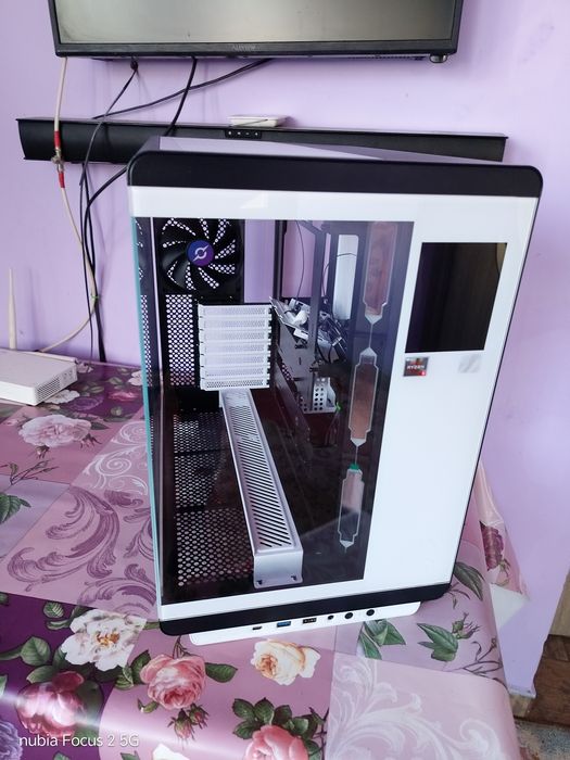 Carcasa Aqirys Ca noua