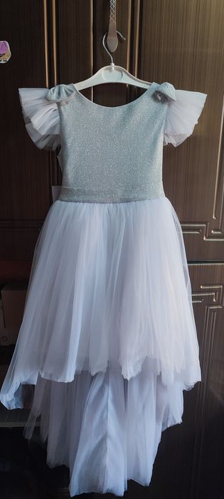 Платье нарядное для девочки