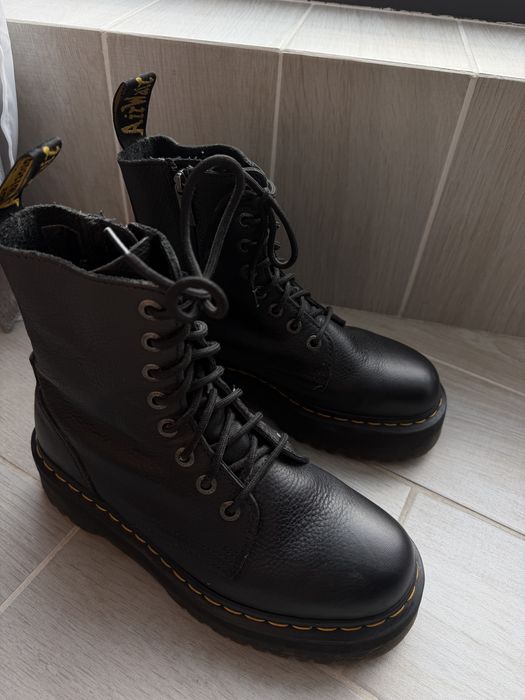 Dr. Martens Jadon ботуши