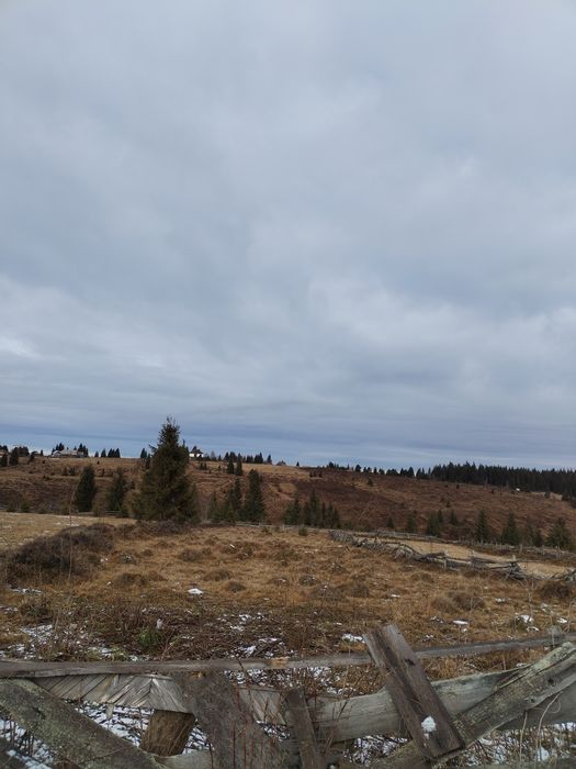 Vând teren intravilan comuna Beliș sat Balcesti judetul Cluj