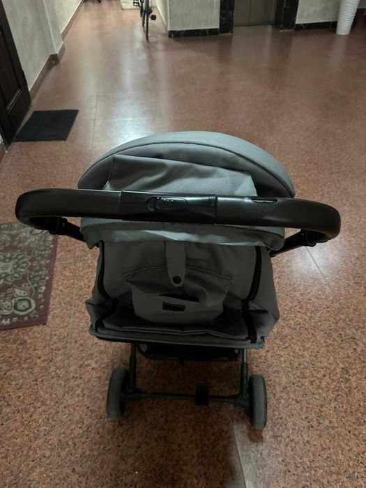 продам коляску детскую прогулочную