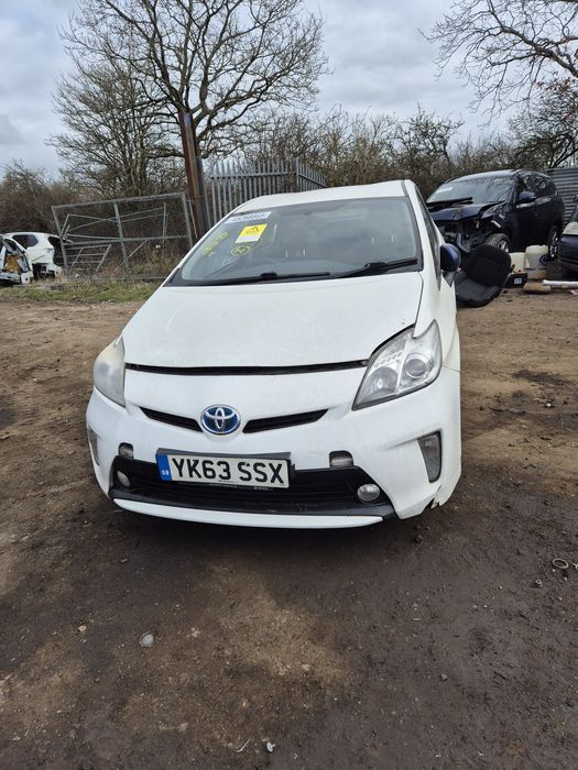 Piese toyota prius t30 an 2014Piese toyota prius t30 an 2014