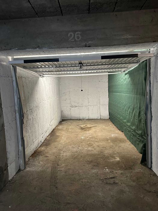 Дава се под наем Гараж / Паркомясто в София, Гео Милев - 17 кв.м за 150 € - Снимка #3