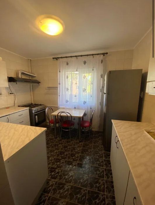 Inchiriez apartament 3 camere Lujerului Veteranilor