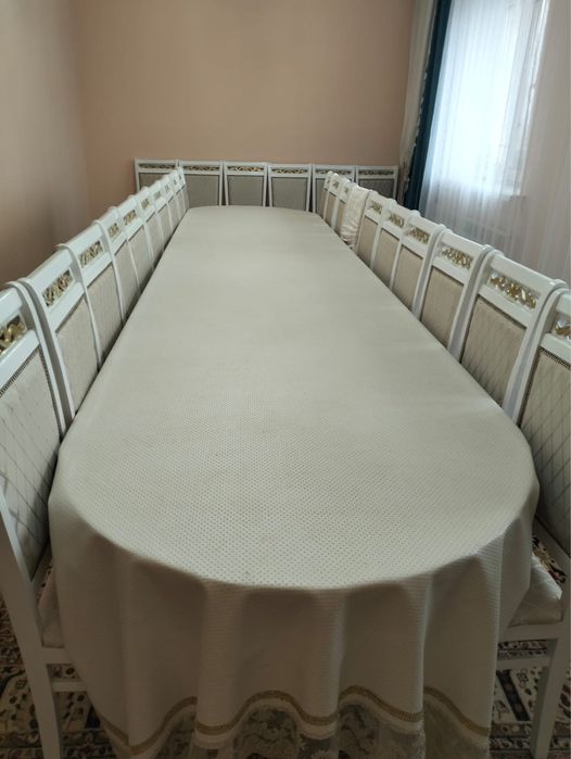 5м стол, 26 орындығымен бірге. Эко кожа дастархан сыйлыққа беріледі