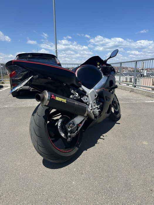 Suzuki GSXR K1 600
