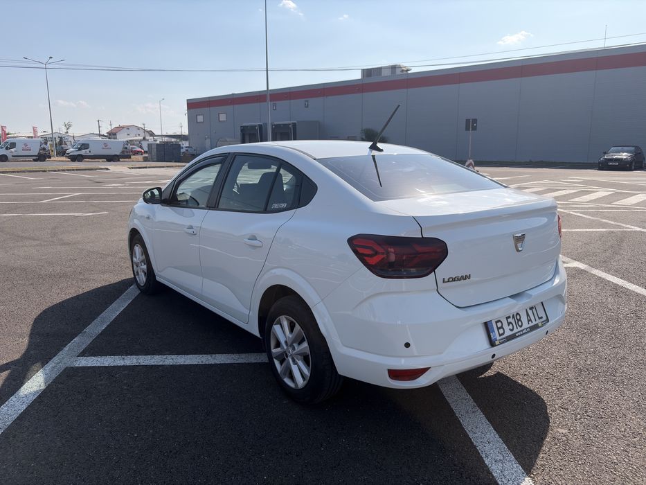 DACIA Logan 2023 — imagine 2
