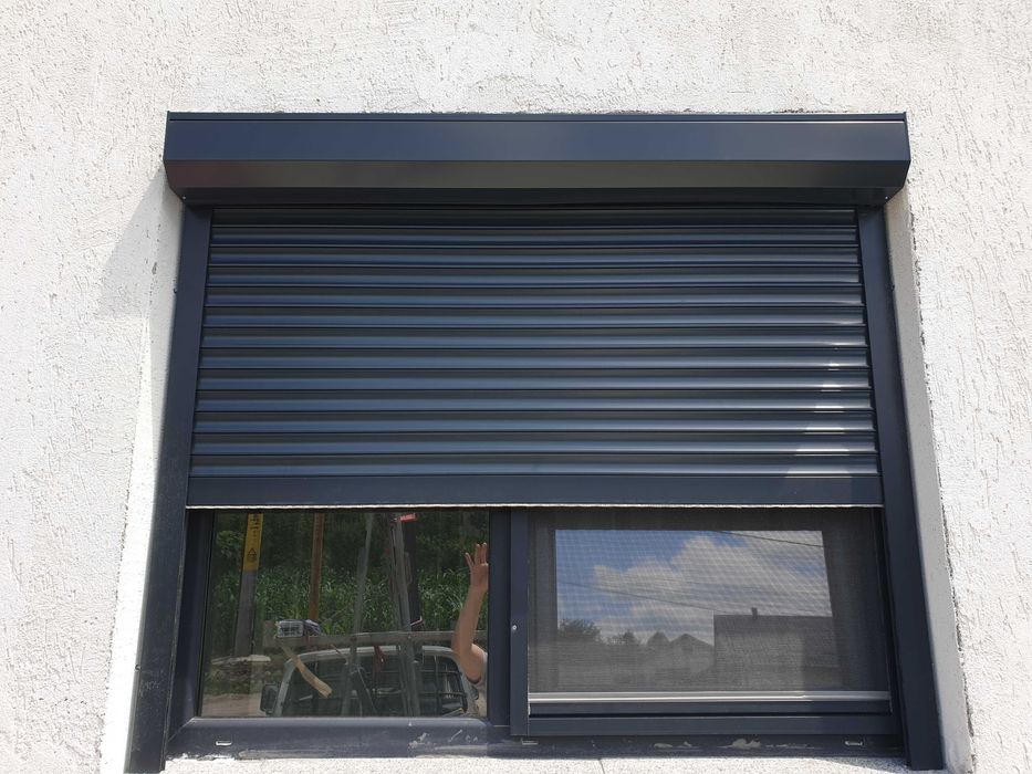 Rulouri exterioare de aluminiu