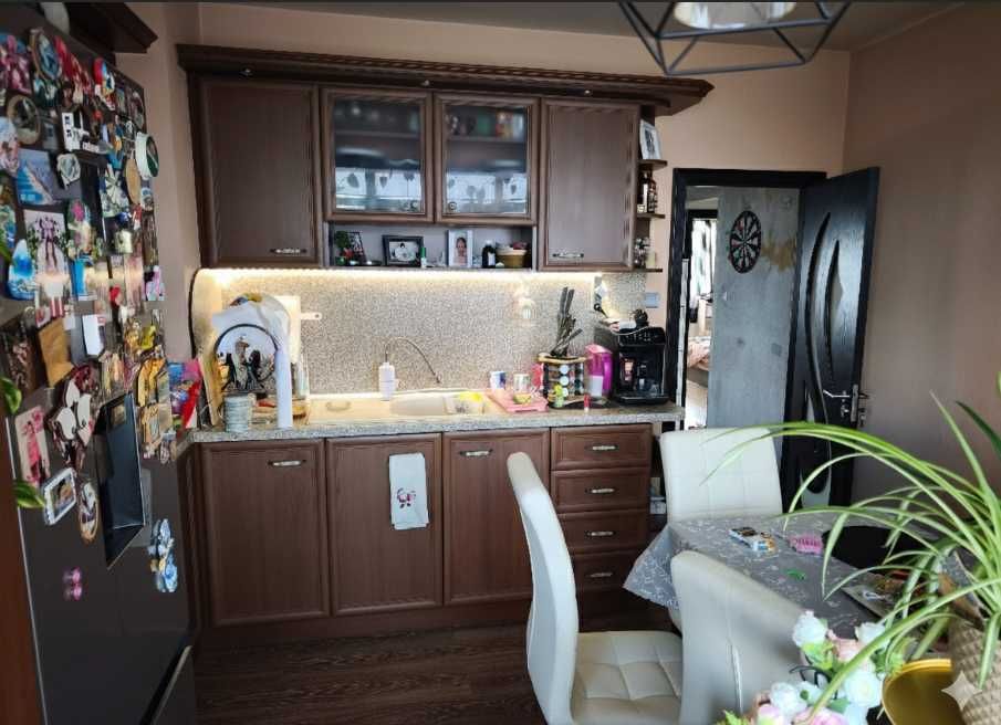 Продава се Тристаен апартамент в Пловдив, Център - 80 кв.м за 1052 €/кв.м - Снимка #4