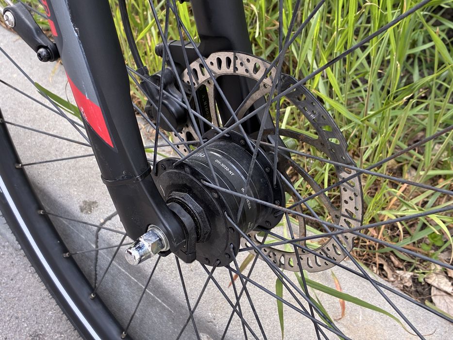 Градско Колело Hercules Tourer 28 инча ЧИСТО НОВО