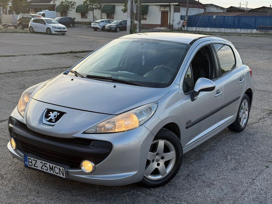 Peugeot 207 Facelift 2010 GPL