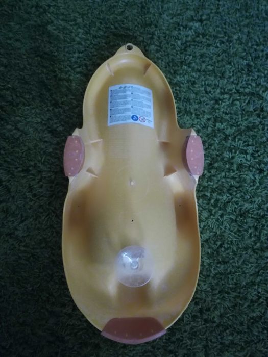 Столче за къпане,жълто