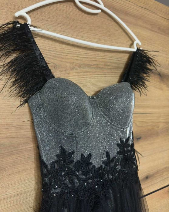 Дизайнерска бална рокля