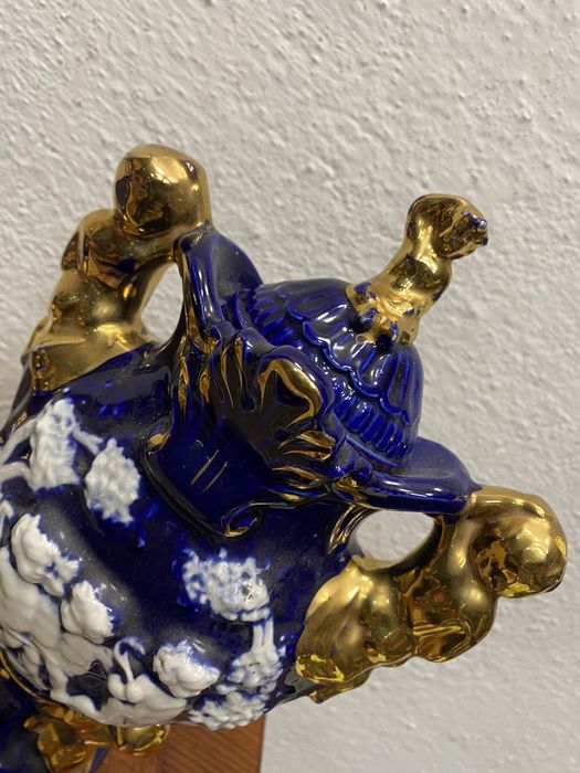 Троен порцеланов сет от италия ваза урна барок