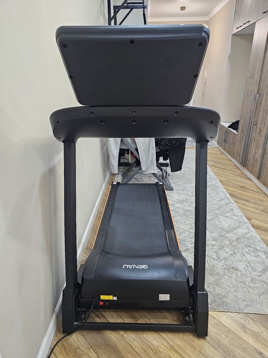 Беговая дорожка Genau