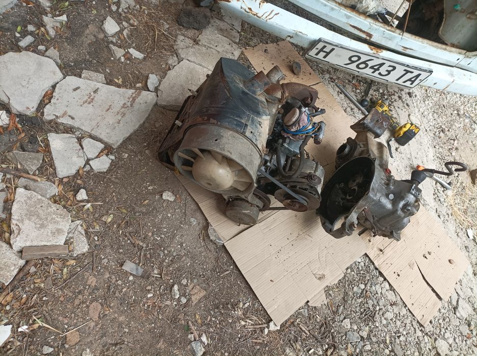 Трабанти на части