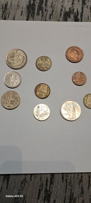 Bani vechi gasiti întro casa veche ..