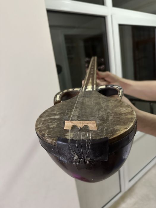 Rubob zakazga yasalgan O’yma