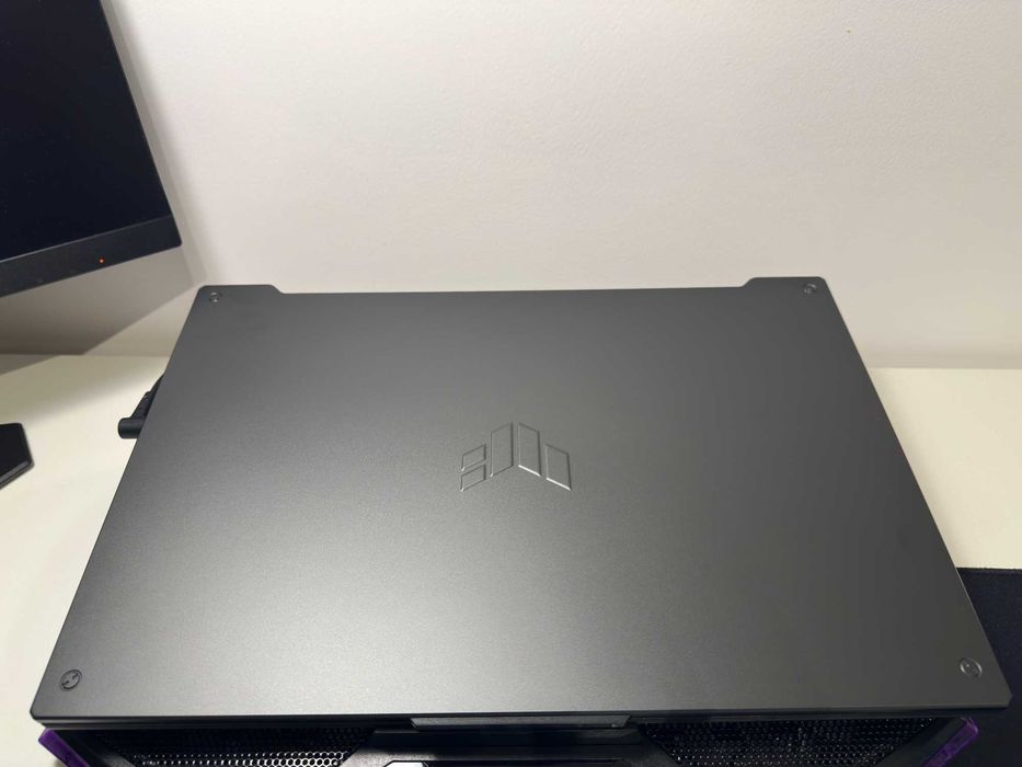 Laptop Asus TUF Gaming F17