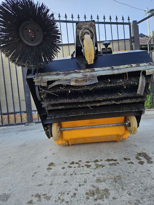 Masina de maturat profesionala pe benzina